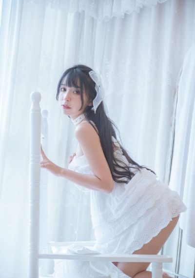 英语课代表你大白兔水好多_DVD国语在线观看