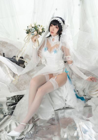 不戴胸罩的女邻居_超清免费在线观看